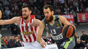 Mantzaris y Printezis remontan el average a un Real Madrid que ya no depende de sí mismo