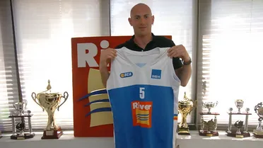 Un internacional de San Marino procedente del Mazzeo San Severo se convierte en la primera incorporación del equipo de Joan Carles Pié