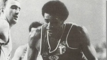 Adiós a Abdul Jeelani: autor de la primera canasta de Mavs y clásico del basket europeo