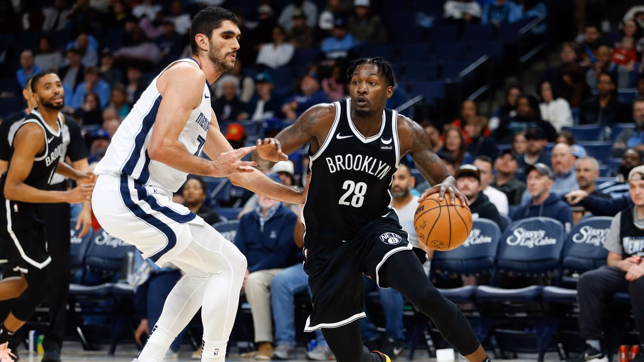 Santi Aldama podría tener de compañero a uno de los mejores tiradores de la NBA
