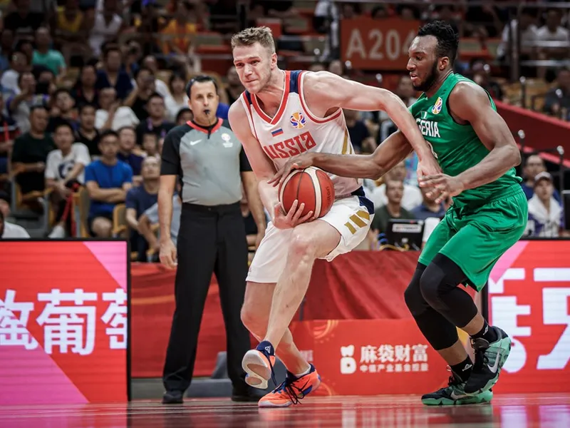 Andrey Vorontsevich y Andrey Zubkov deciden un partido loco ante Nigeria (83-77)