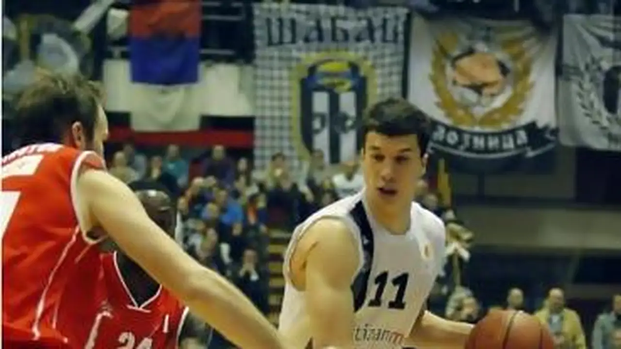 Valencia Basket encuentra en Vladimir Lucic a su ansiado alero. Así juega