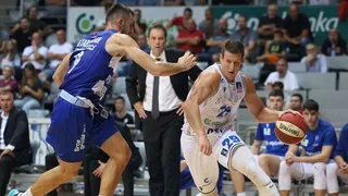 ¿De verdad nadie lo va a fichar? Estos son los números del jugador del momento