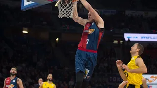 Kirolbet Baskonia tira de defensa y oficio para superar a Iberostar Tenerife (85-68)