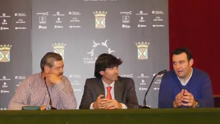 Torrelavega homenajea a los “héroes de la ACB”