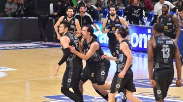 LEGA SERIE A: Trentino gana a Sassari sobre la bocina con un triple de Gentile