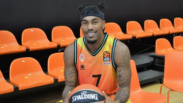 Chris Jones: “con la filosofía de Mumbrú podemos hacer algo grande”