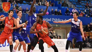 Granada y La Roda siguen su pugna por el ascenso; Navarra y Ávila, al alza