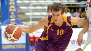 Mercado: Valladolid renueva a Dumas, Avdalovic jugará en Alicante, Dejan Milojevic vuelve a Serbia, Siskauskas se queda en Moscú