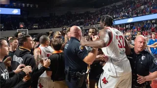 ¡Escupe al nuevo fichaje de Valencia Basket! La trifulca veraniega de Onuaku