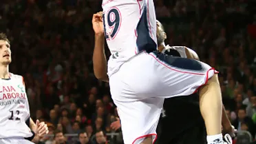 Mucho Caja Laboral Baskonia para un Bizkaia Bilbao Basket al que le pesa la responsabilidad