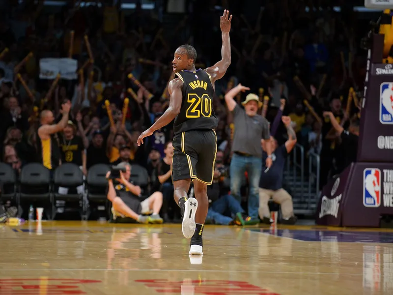 Andre Ingram debuta con los Lakers ante gritos de “MVP”