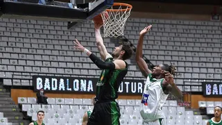 La batuta de Dimitrijevic hace volar a la Penya (95-90)