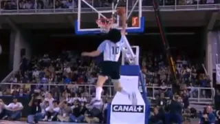 Diego Armando Maradona, el palmeo que no fue canasta