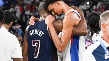 Wemby desvela su conversación: “Quiero robarle alguna de sus técnicas”