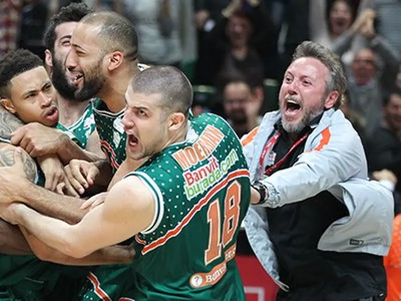 Otra sorpresa en la Copa Turca: triple ganador de AJ Slaughter para eliminar a Galatasaray