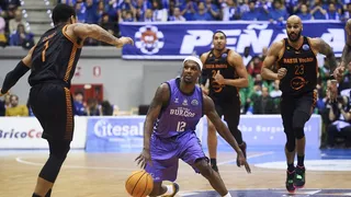Clark y Benite marcan el camino a playoff para San Pablo Burgos (87-71)