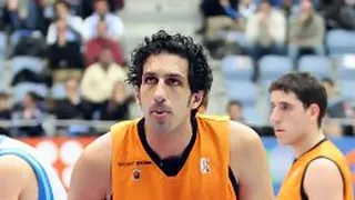 Impotencia donostiarra ante un Baloncesto Fuenlabrada que contó con un Salva Guardia estelar desde el 6.75