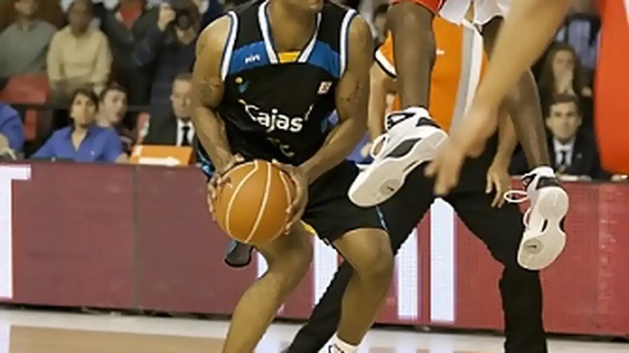 <i>La metralleta</i> Clay Tucker, nuevo jugador de DKV Joventut