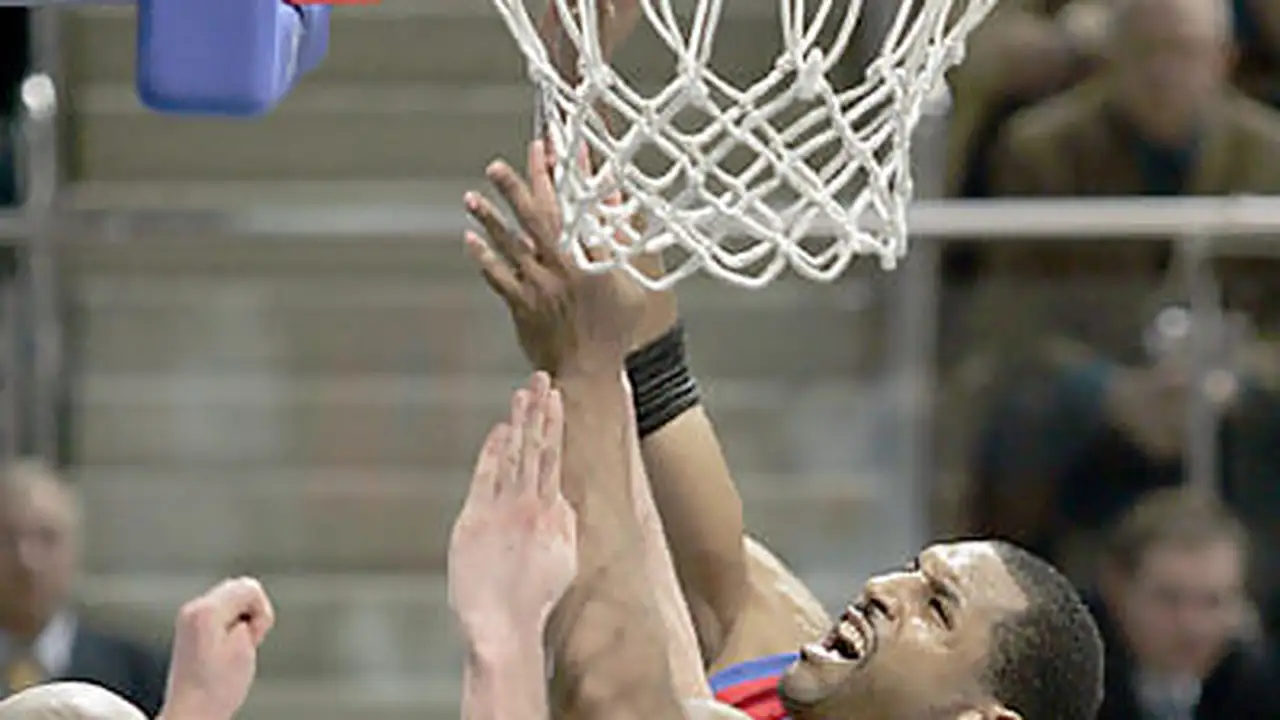 Vanterpool, Torres y Van den Spiegel no siguen en el CSKA