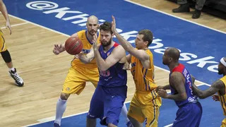CSKA vence en el derbi moscovita; Doble OT en Krasnoyarsk; Ivlev, MVP