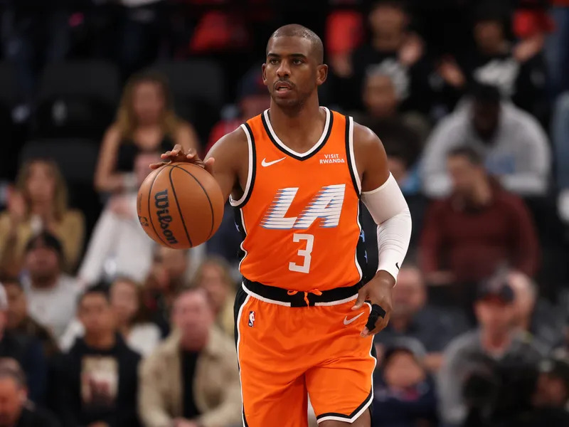 ¿Y si Chris Paul terminara… en Los Lakers?