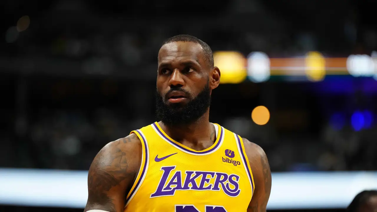 Los Lakers revelan el plan de LeBron James