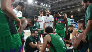 El fin de etapa en Cáceres que conmueve en la LEB Oro y su emotiva despedida