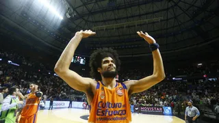Zoco ACB: Triple renovación en Valencia Basket; revolución baskonista en marcha