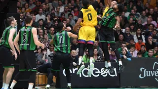 El Barça tumba a la Penya en el derbi catalán (80-95)