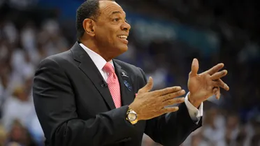 Brooklyn Nets despide a Lionel Hollins y a Billy King