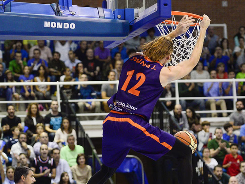 Palma vuela alto al ritmo del MVP Guillén. Oviedo, COB y Amics suman la primera