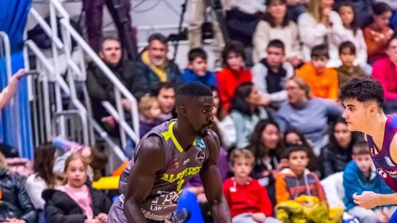 Lucha de gigantes en Liga EBA: 91 de valoración entre estos dos jugadores