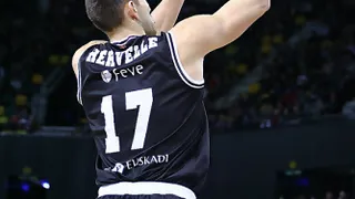 Blusens Monbus deja el susto en el cuerpo a Gescrap Bizkaia