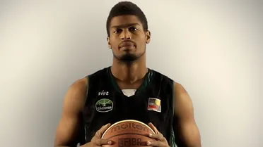 Oriola jugará en el Peñas Huesca; Antonio Peña primer fichaje de Ford Burgos