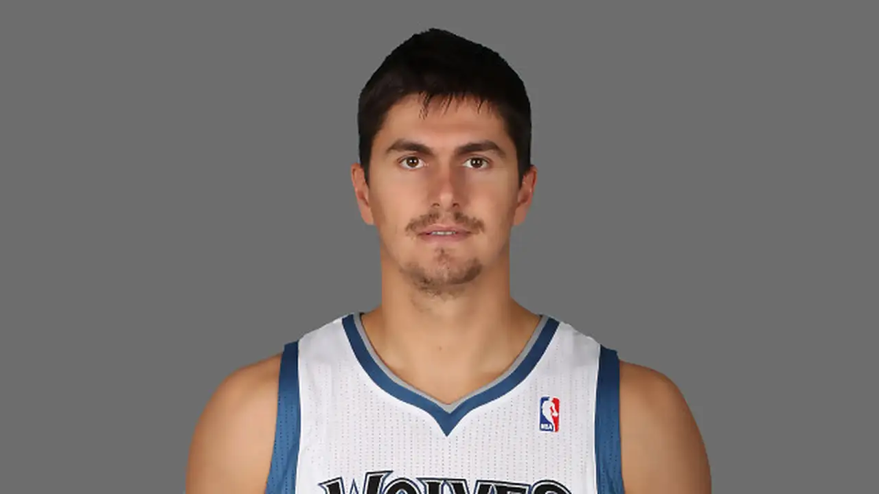 Zoco NBA: Los Pacers encuentran en DJ Augustin al relevo de Collison (Mavs); Ramon Sessions llega a Charlotte. Amnistías para Luis Scola, Darko Milicic, Elton Brand y Brendan Haywood