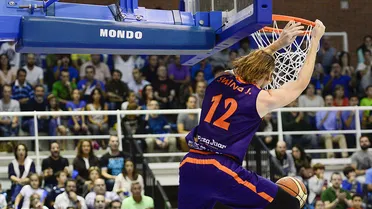 Palma vuela alto al ritmo del MVP Guillén. Oviedo, COB y Amics suman la primera