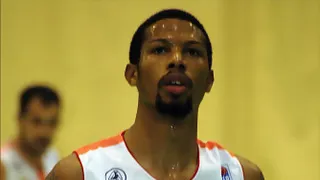 B.J. Spencer y Duane James, dos exteriores norteamericanos cortados en LEB Plata