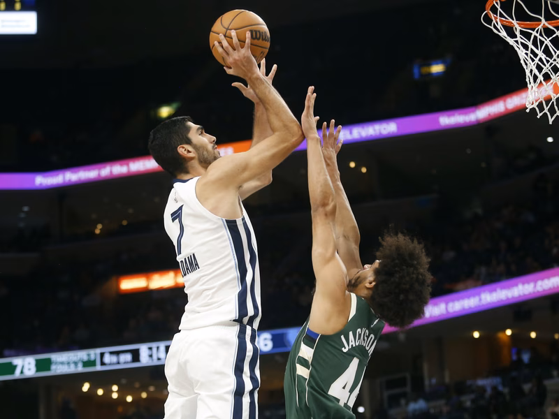 Regresa Santi Aldama en la noche NBA y Memphis Grizzlies nota su impacto