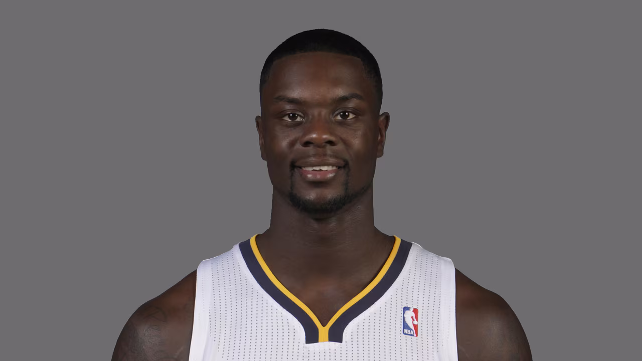 Los Pacers rematan a los Knicks en la explosión de Lance Stephenson