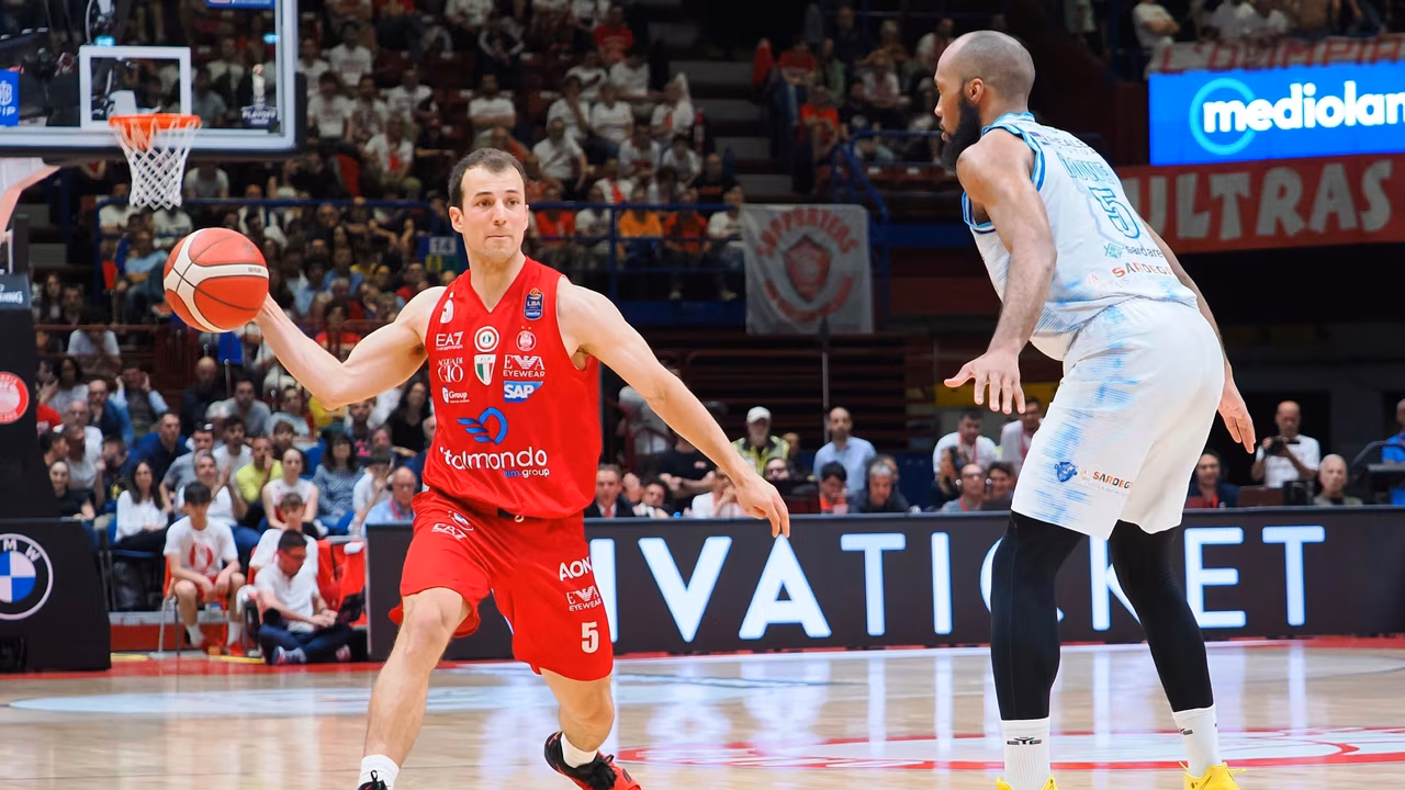 OFICIAL: Kevin Pangos fichado por Valencia Basket