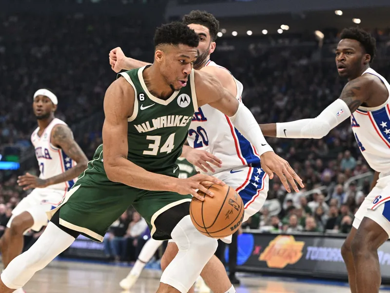 ¿Regresará Antetokounmpo esta noche con los Milwaukee Bucks?