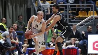 Analizando a Seth Hinrichs, un ala-pívot pasador para BAXI Manresa