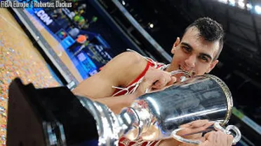 Dario Saric medita si esperar un año más para presentarse al draft de la NBA