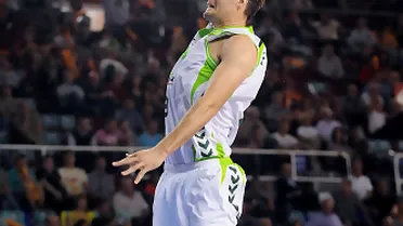 Protagonistas Liga Endesa en octubre: MVP, entrenador y equipo del mes, Quinteto Ideal y otros jugadores destacados