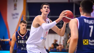 Se espera que UCLA añada a Aday Mara esta semana