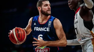 #Eurobasket2017 Schröder y Theis doblegan a Francia en un apretado final