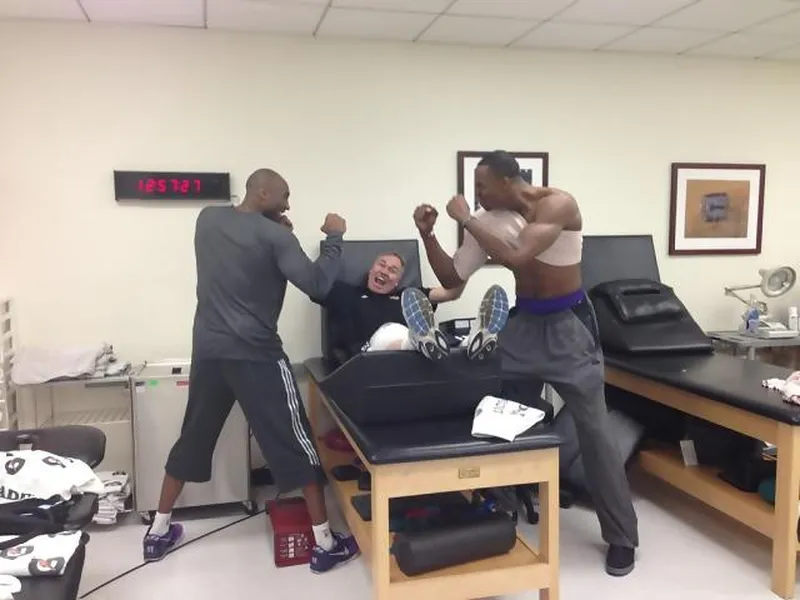 Hibbert pide respeto; Howard arremete contra Kobe y ¡Duncan podría retirarse!