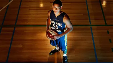 Los Sixers no levantan cabeza: Ben Simmons se fractura el quinto metatarsiano