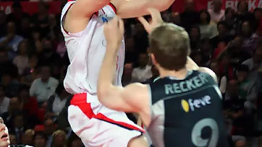 Comienza la desintegración del actual proyecto-Baskonia: Rakocevic ya es jugador de Efes Pilsen